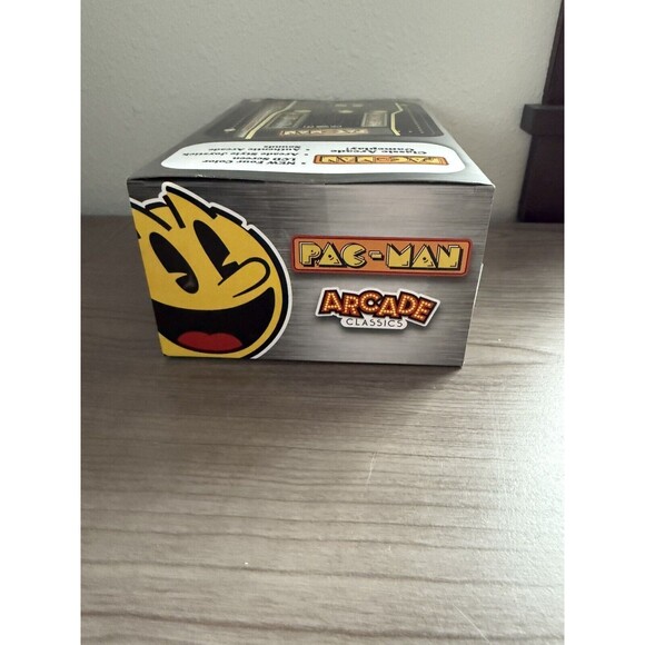 Pac Man Arcade Classics Collector's Edition Four Color LCD Screen Joystick New - Picture 5 of 6